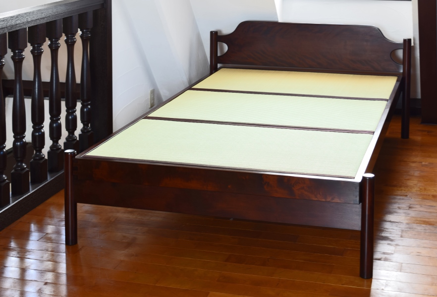 ６３７型ベッド Bed N.637 – 花森家具 – 松本民芸家具